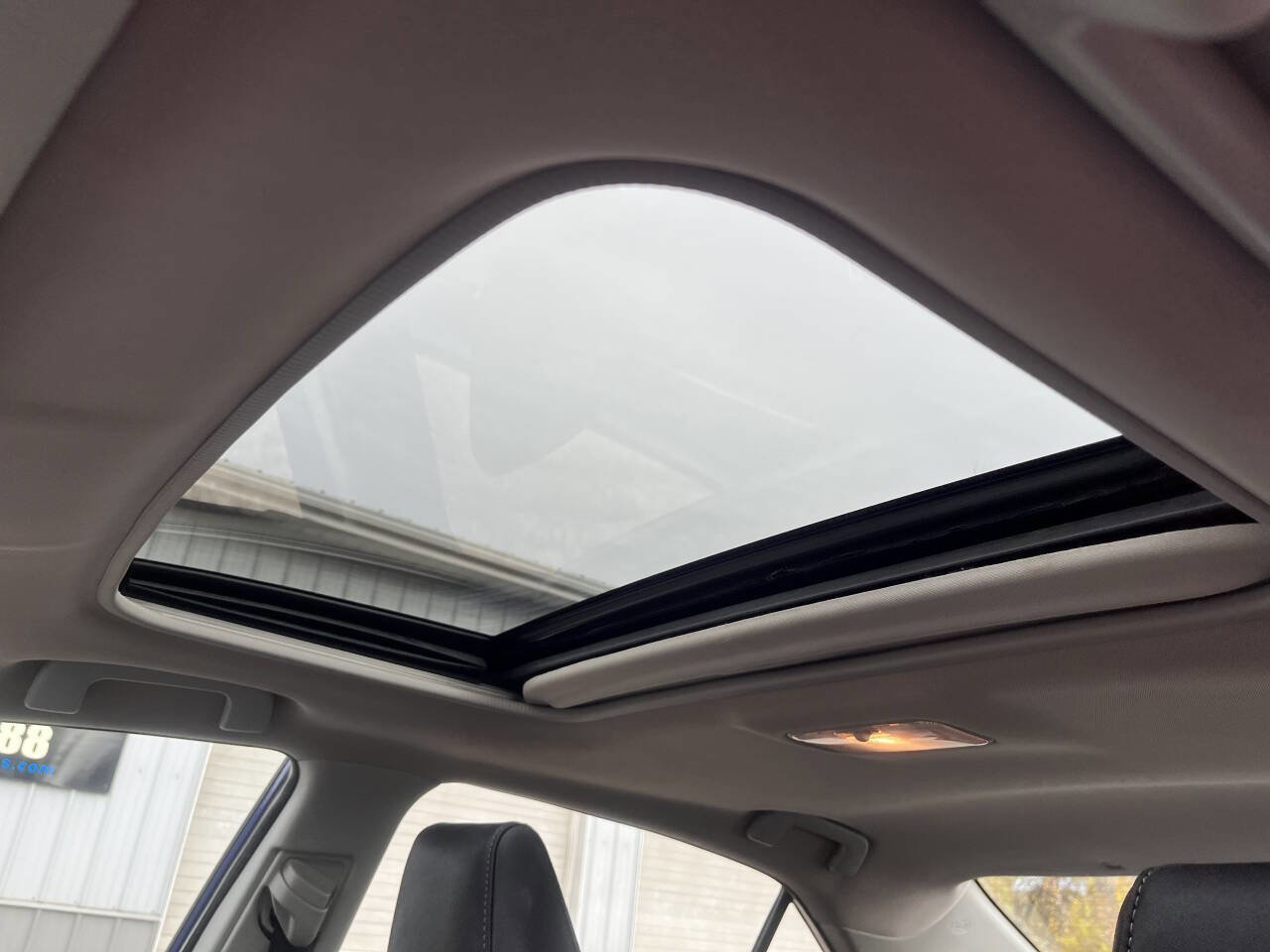 Used 2015 Toyota Corolla S image 12