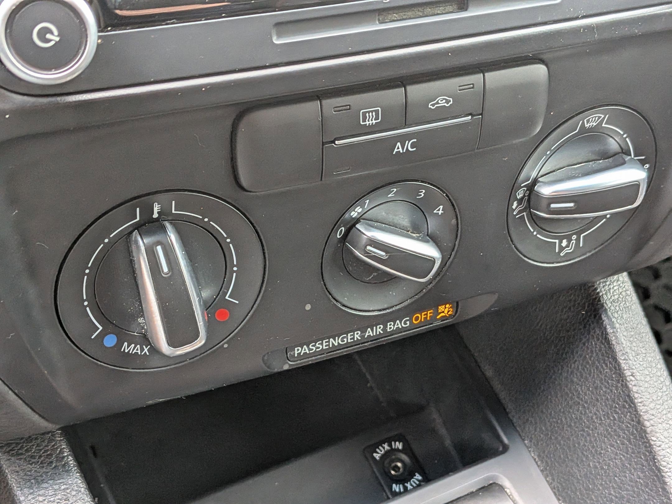Used 2013 Volkswagen Jetta GLI image 23