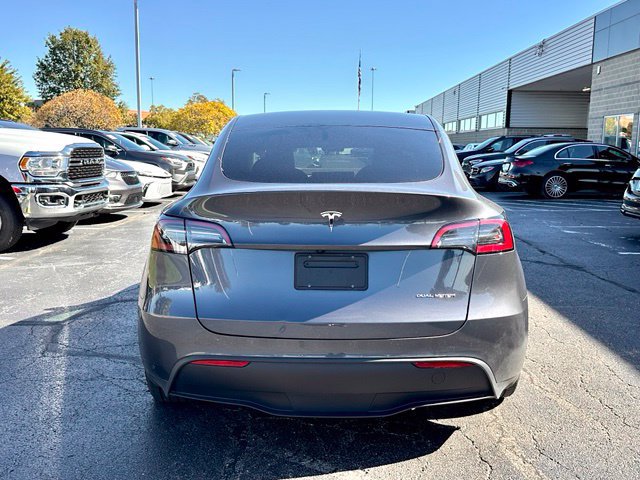 Used 2023 Tesla Model Y Performance AWD/4WD image 5