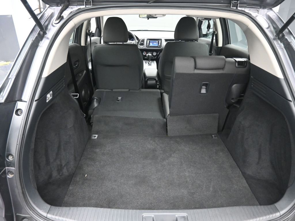 Used 2022 Honda HR-V LX image 23