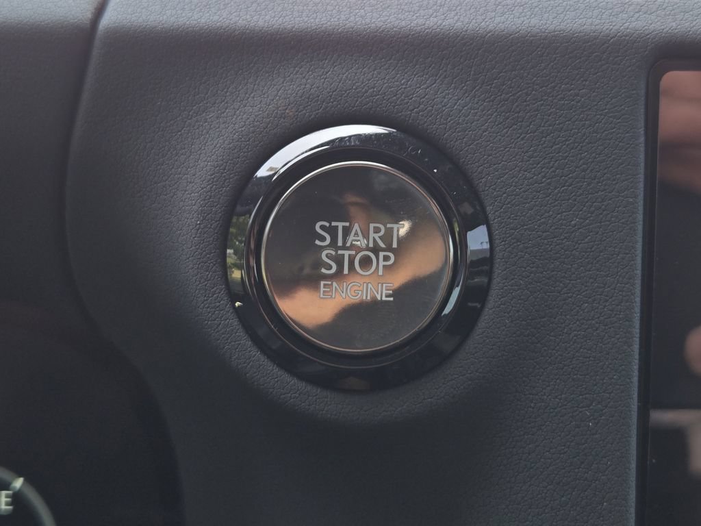 Used 2024 Lexus GX 550 AWD/4WD image 21