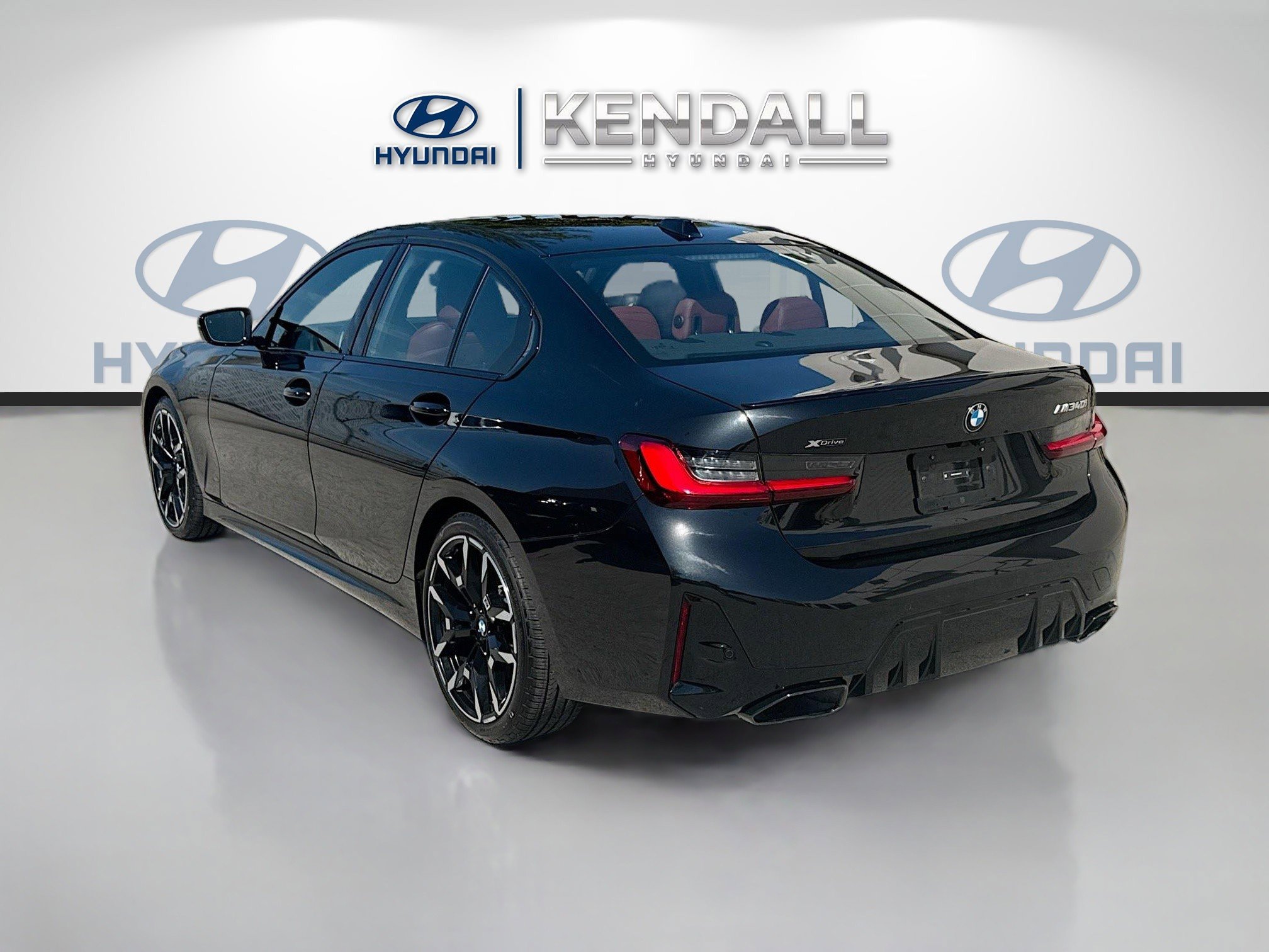 Used 2025 BMW M340i xDrive image 4