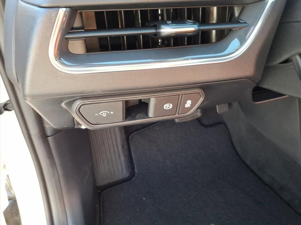 New 2025 Kia K4 GT-Line w/ GT-Line Premium Package image 17