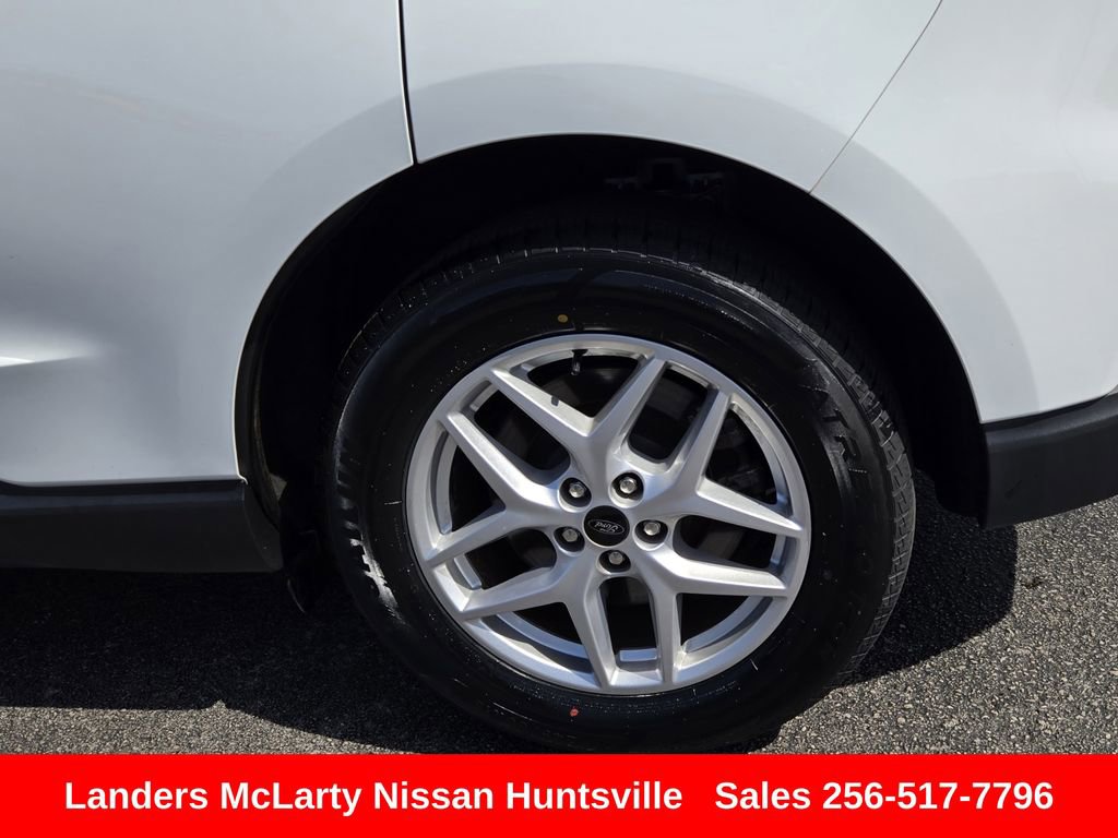 Used 2024 Ford Edge SEL image 12