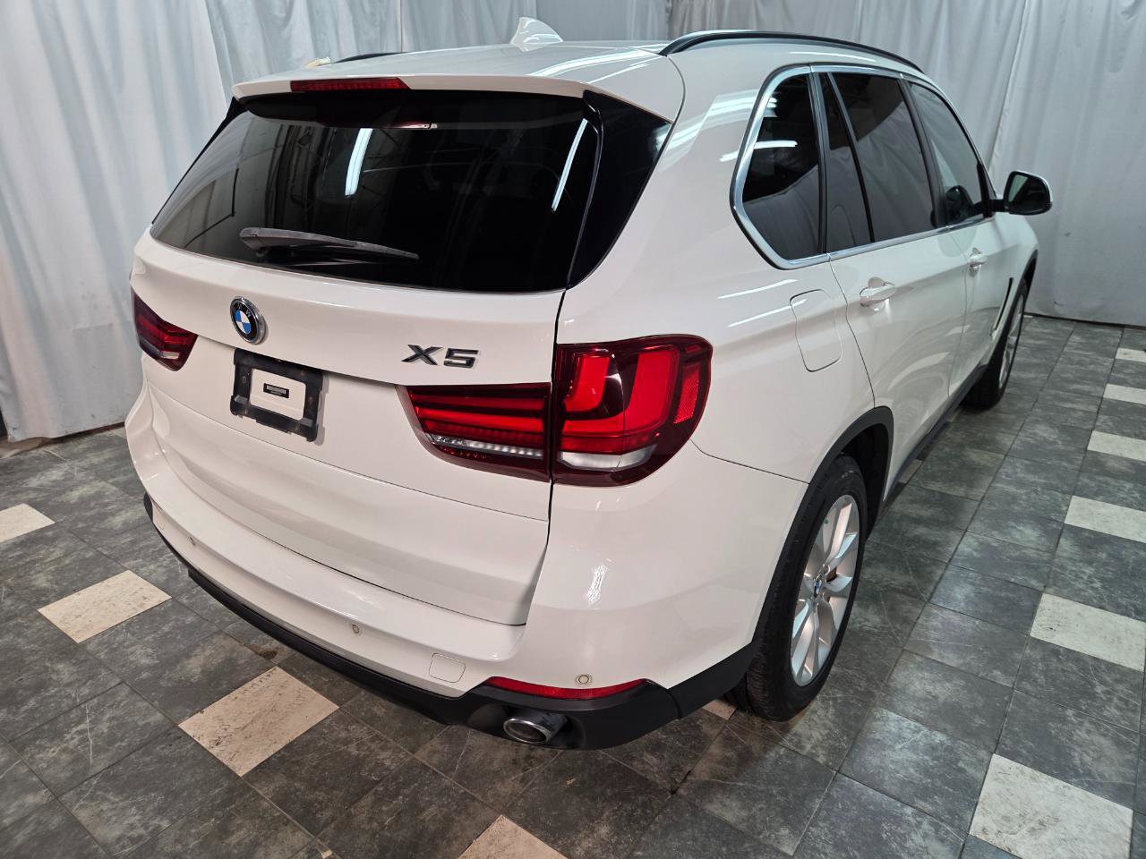 Used 2016 BMW X5 xDrive35i AWD/4WD image 5