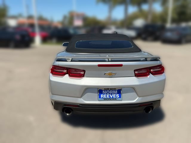 Used 2019 Chevrolet Camaro LT RWD image 4