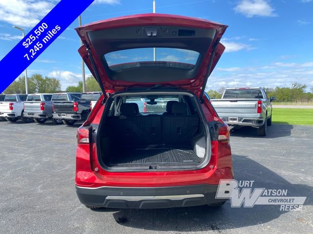 Used 2024 Chevrolet Equinox LT w/ LPO, Floor Liner Package FWD image 17