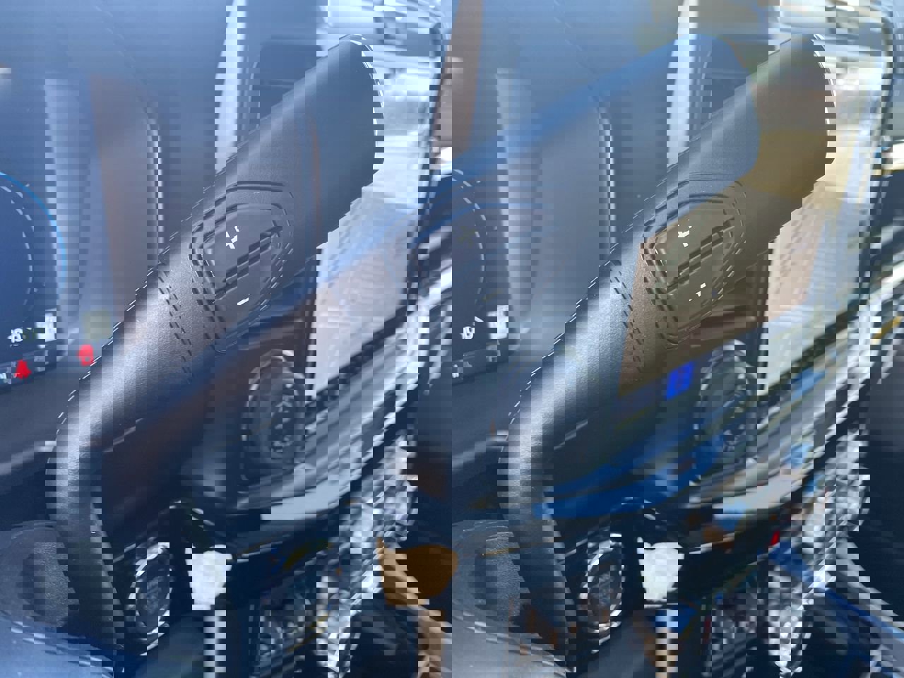 New 2026 Ford F250 Lariat w/ Black Appearance Package image 29