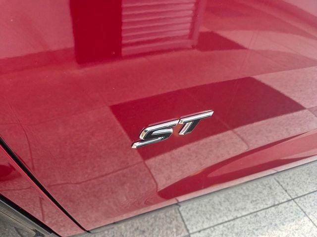 New 2026 Buick Enclave Sport Touring w/ Power Package image 3