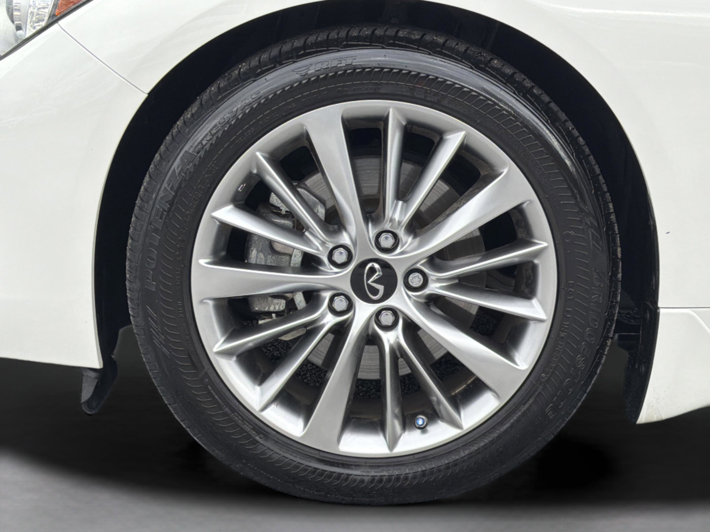 Used 2023 INFINITI Q50 Luxe AWD/4WD image 35