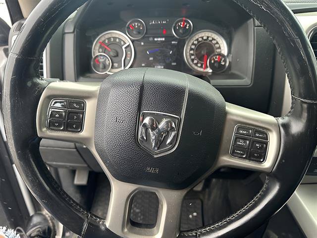Used 2017 RAM 1500 Laramie w/ Convenience Group AWD/4WD image 11