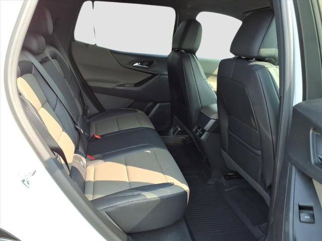 New 2026 Chevrolet Equinox LT w/ Convenience Package II image 12