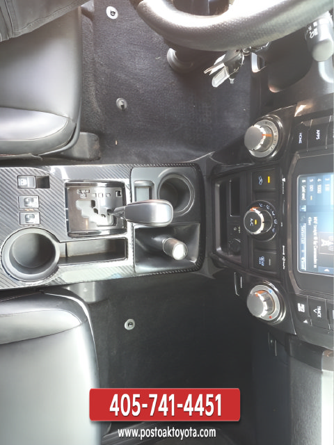Used 2017 Toyota 4Runner TRD Off-Road Premium AWD/4WD image 17