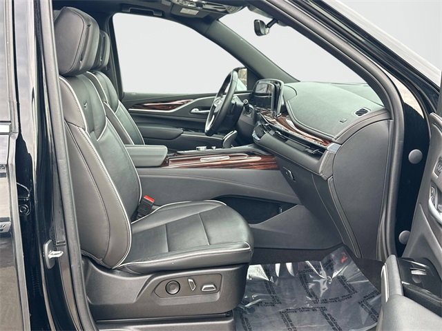 Used 2022 Cadillac Escalade ESV Premium Luxury image 22
