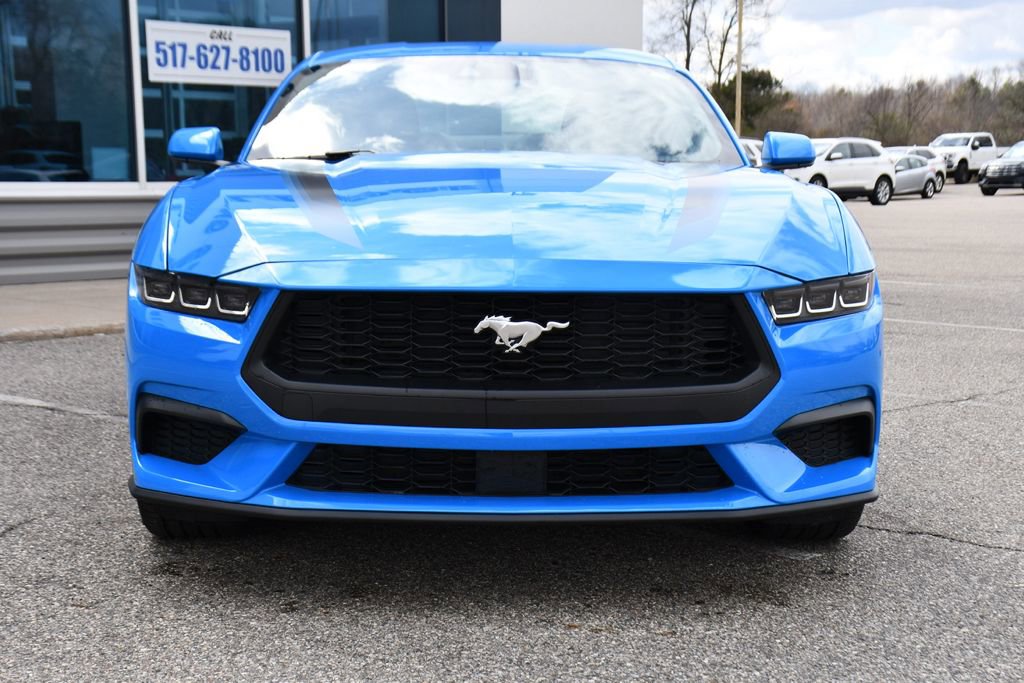 Used 2024 Ford Mustang Coupe image 10