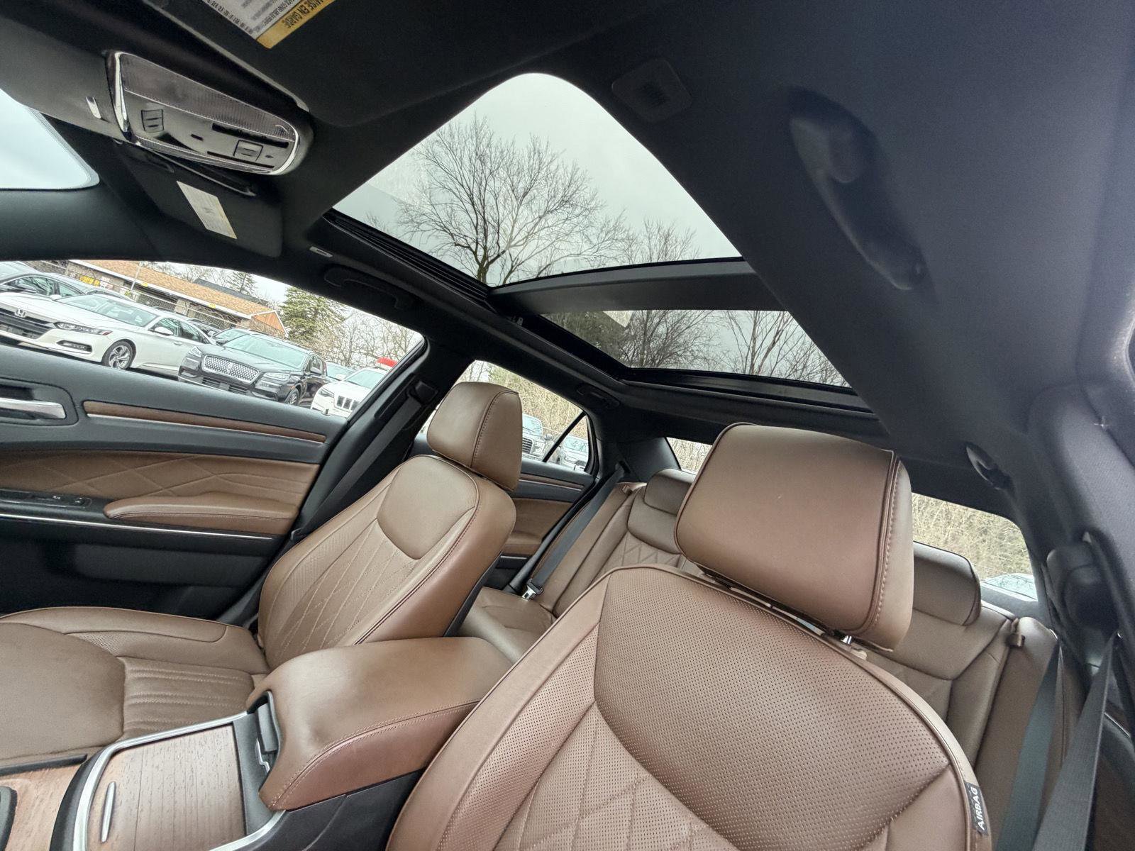 Used 2018 Chrysler 300 C w/ Sun, Sound & Nav Package image 16