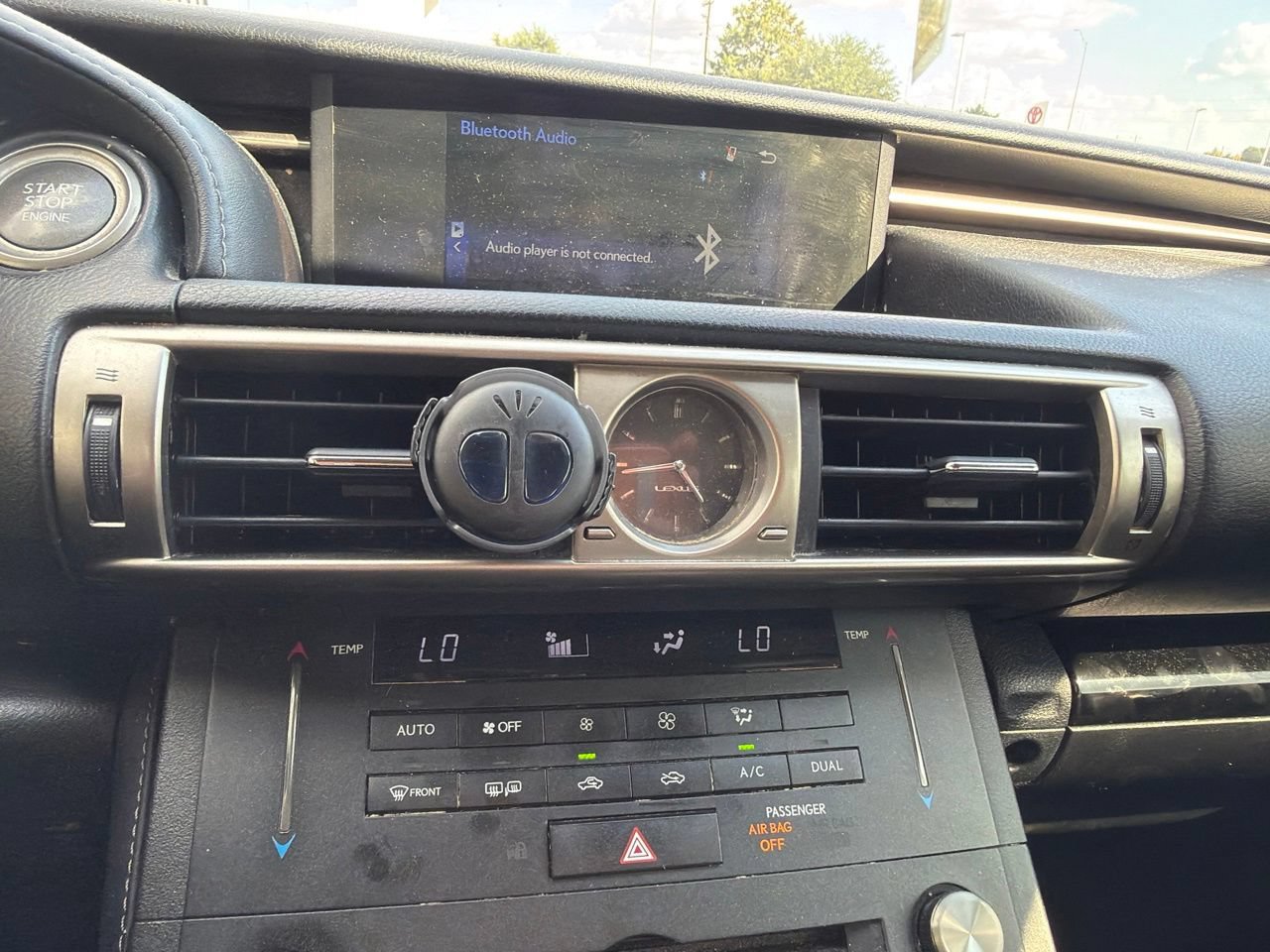 Used 2016 Lexus IS 200t RWD image 10