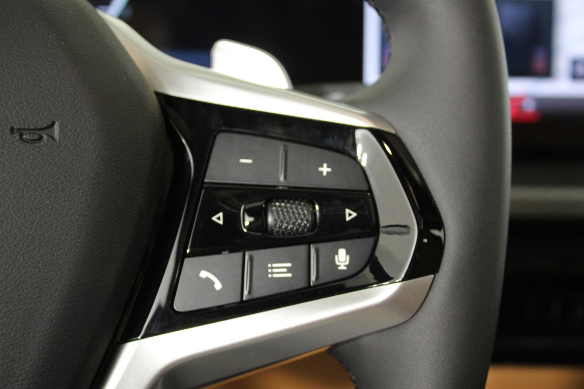 New 2026 BMW 330i Sedan w/ Premium Package RWD image 29