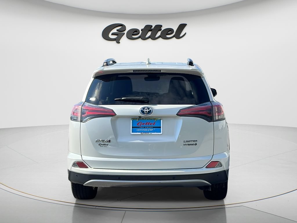 Used 2018 Toyota RAV4 Limited AWD/4WD image 6