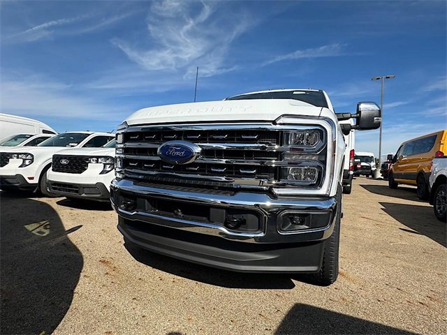 New 2026 Ford F350 Lariat w/ Chrome Package image 2