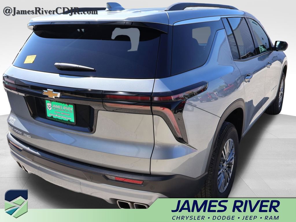 Used 2026 Chevrolet Traverse LT AWD/4WD image 5