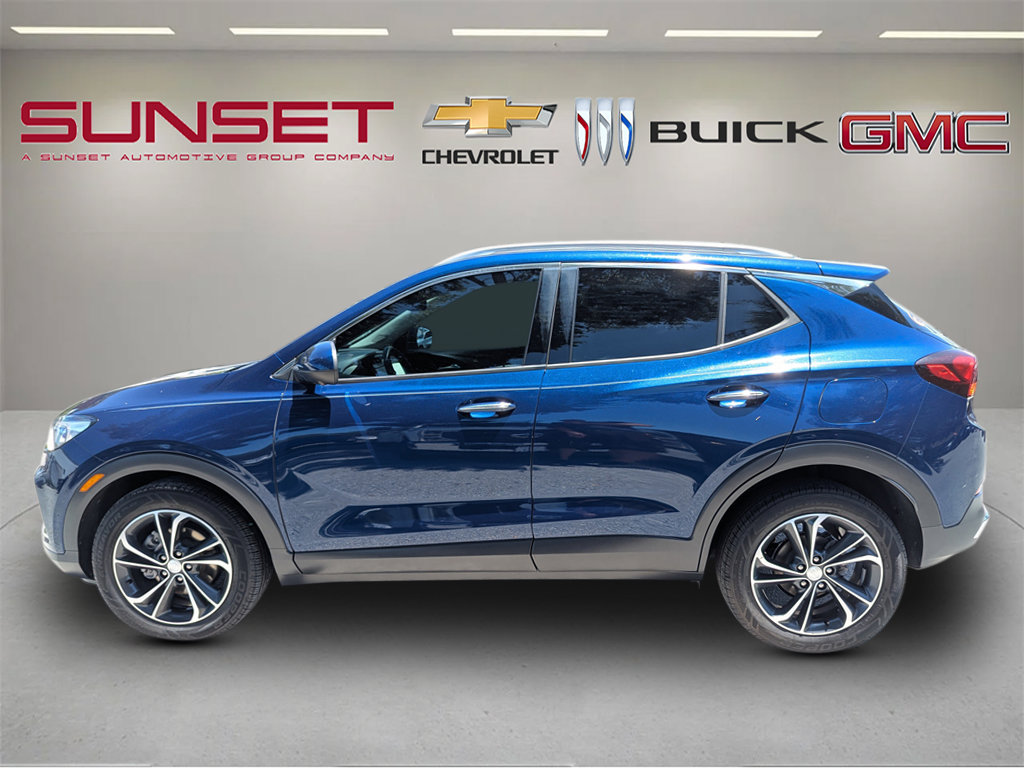 Used 2022 Buick Encore GX Essence w/ Advanced Technology Package FWD image 7