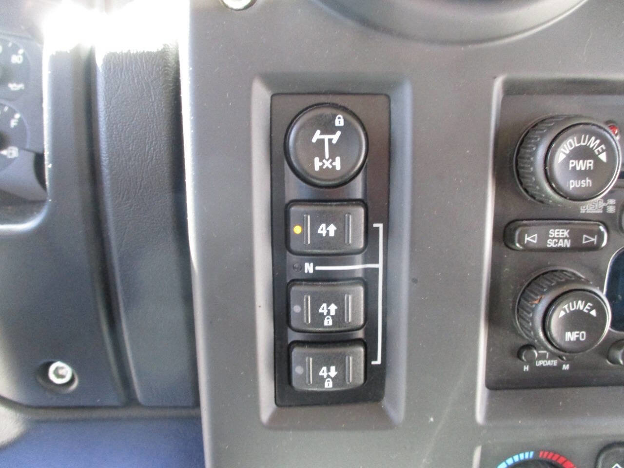 Used 2006 HUMMER H2 image 15