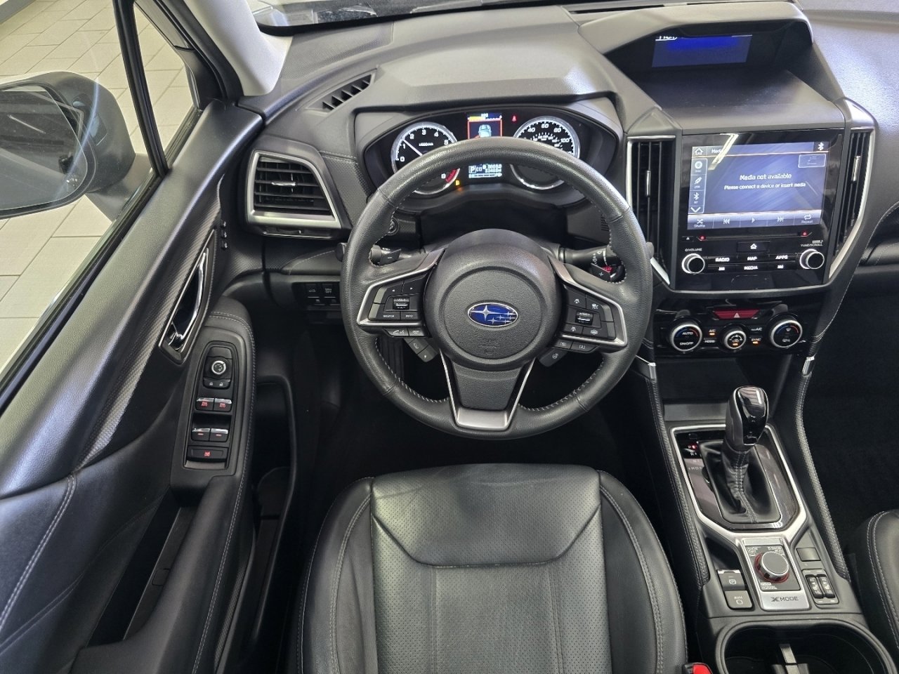 Used 2023 Subaru Forester Touring AWD/4WD image 24