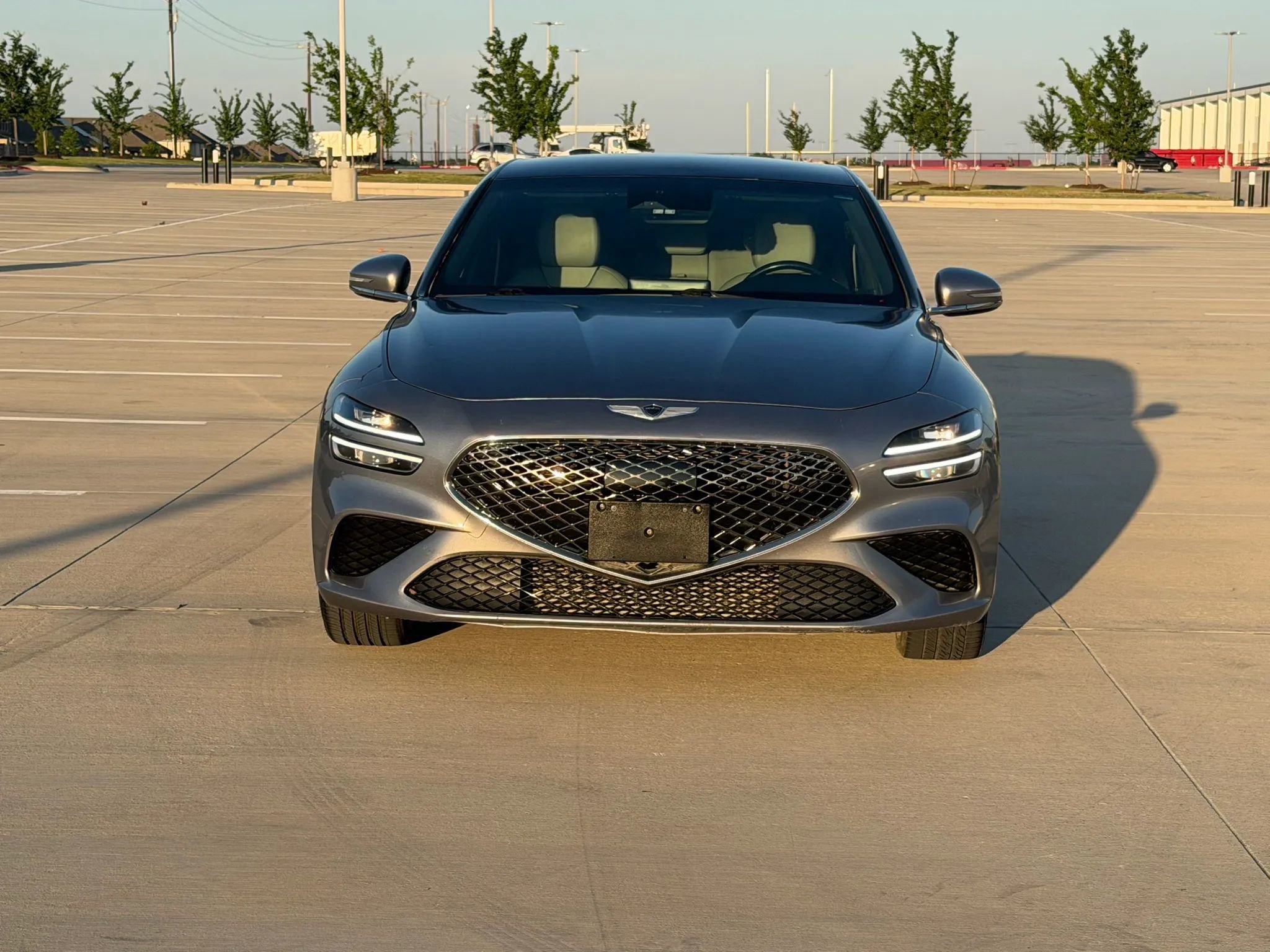 Used 2022 Genesis G70 3.3T RWD image 2