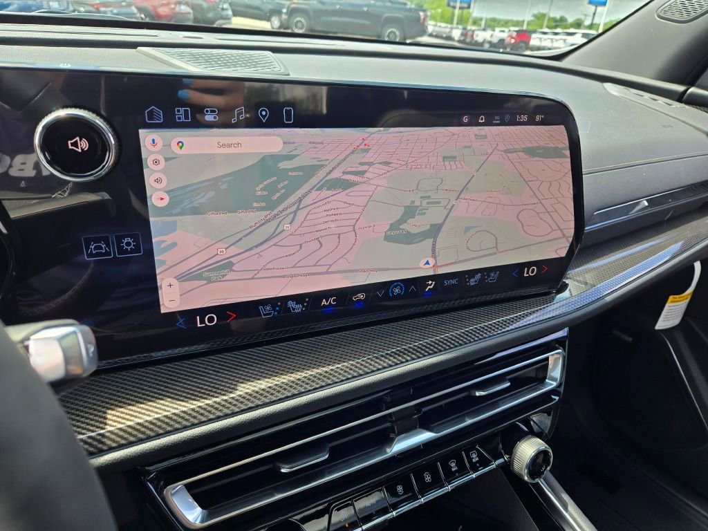 New 2026 Chevrolet Traverse High Country w/ LPO, Floor Liner Package image 31