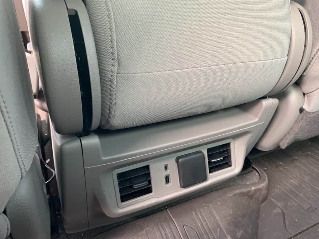Used 2026 GMC Sierra 1500 SLE w/ LPO, GMC Protection Package RWD image 20