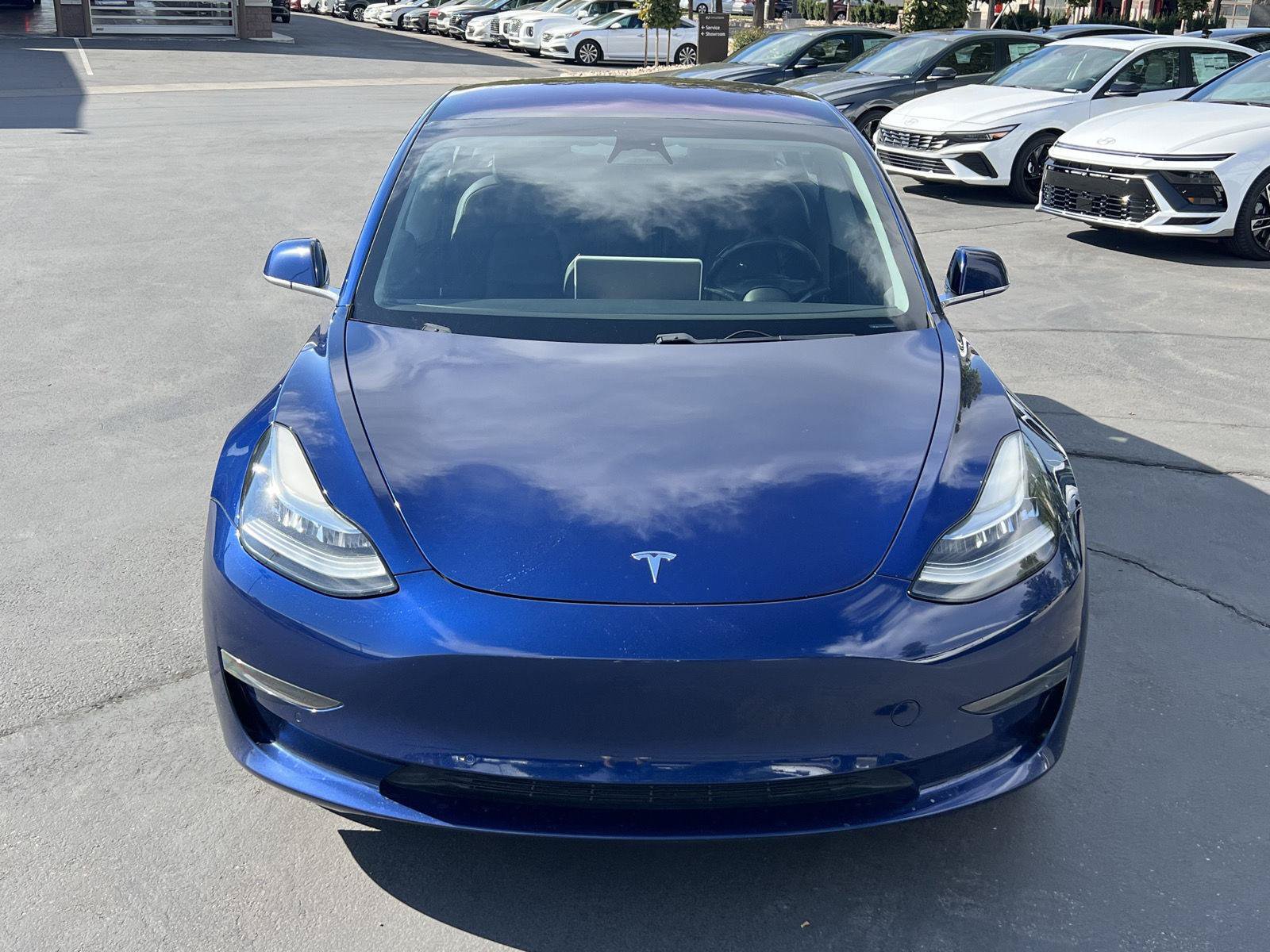 Used 2018 Tesla Model 3 Long Range RWD image 11