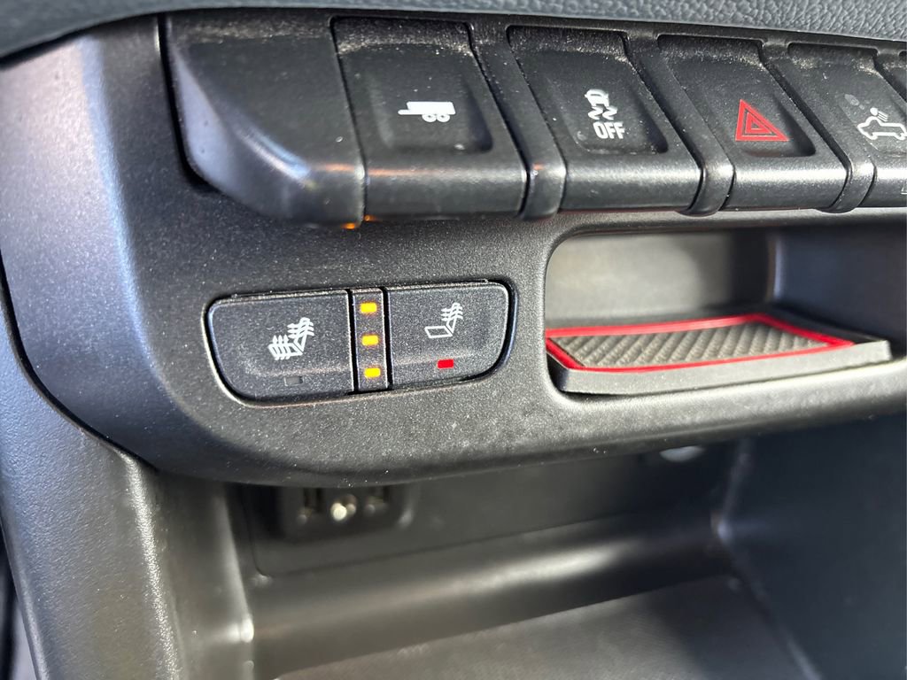 Used 2022 Chevrolet Colorado Z71 image 38