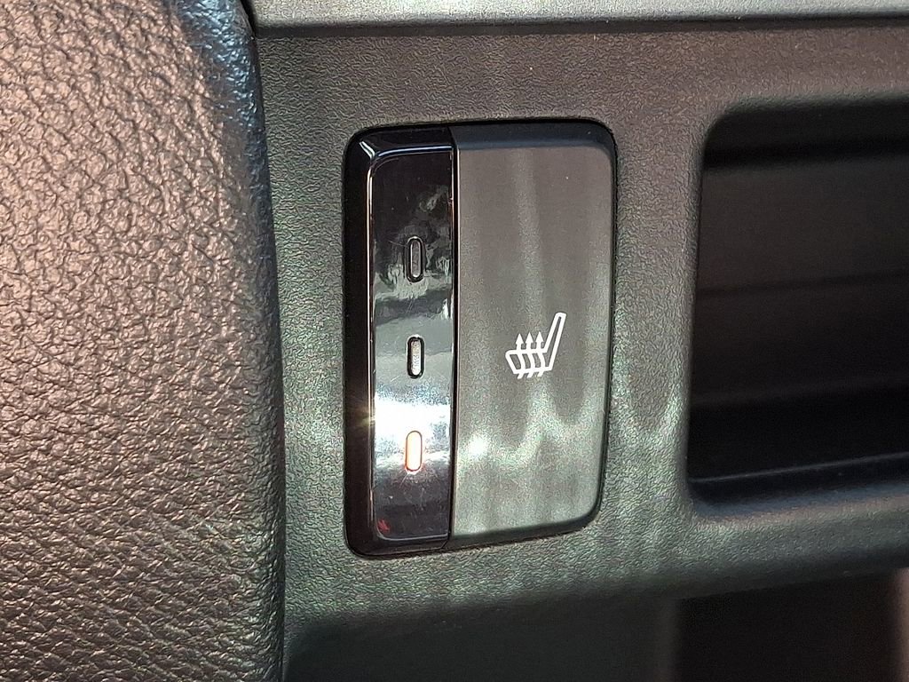 Used 2024 Honda Passport EX-L image 25