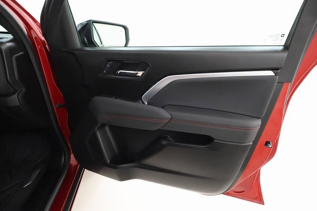 Used 2024 Chevrolet Colorado Z71 w/ Z71 Convenience Package 2 image 19