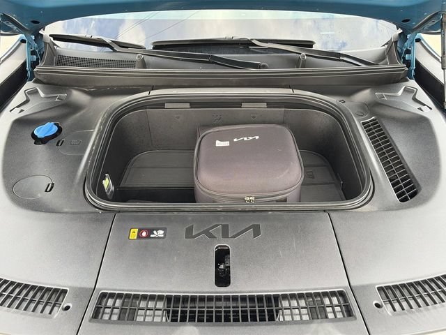 Certified 2024 Kia EV9 GT-Line AWD/4WD image 37