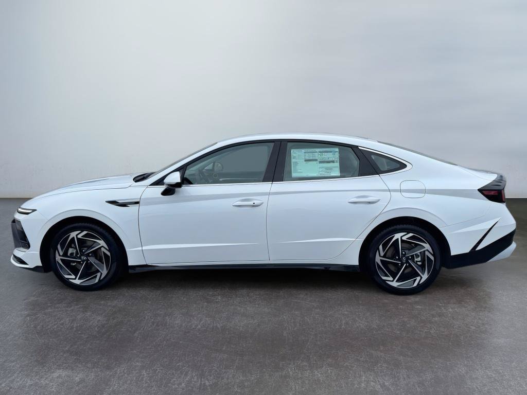 New 2026 Hyundai Sonata SEL AWD/4WD image 8