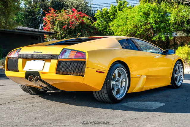 Used 2004 Lamborghini Murcielago Coupe image 8