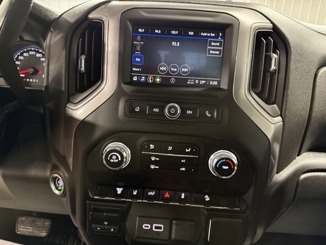 Used 2024 GMC Sierra 2500 Pro image 18