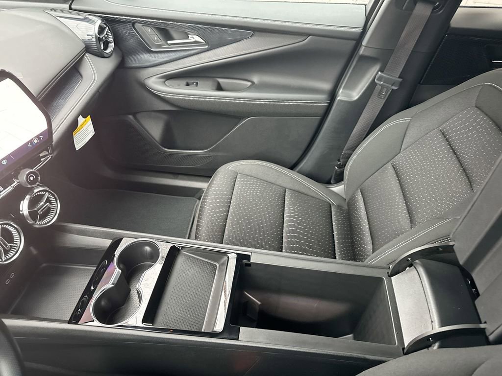 New 2025 Chevrolet Blazer EV LT image 24