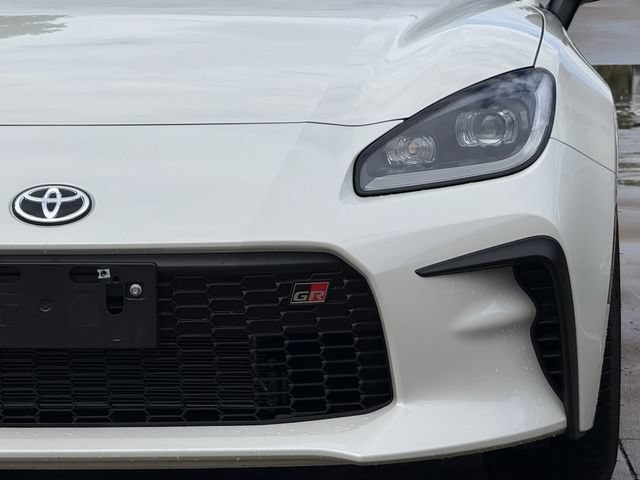 Used 2026 Toyota GR86 Premium w/ Performance Package RWD image 8