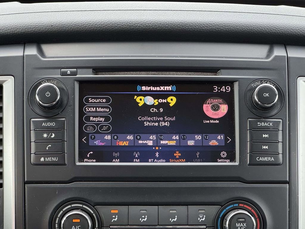 Used 2019 Nissan Titan S w/ S Utility Package image 4