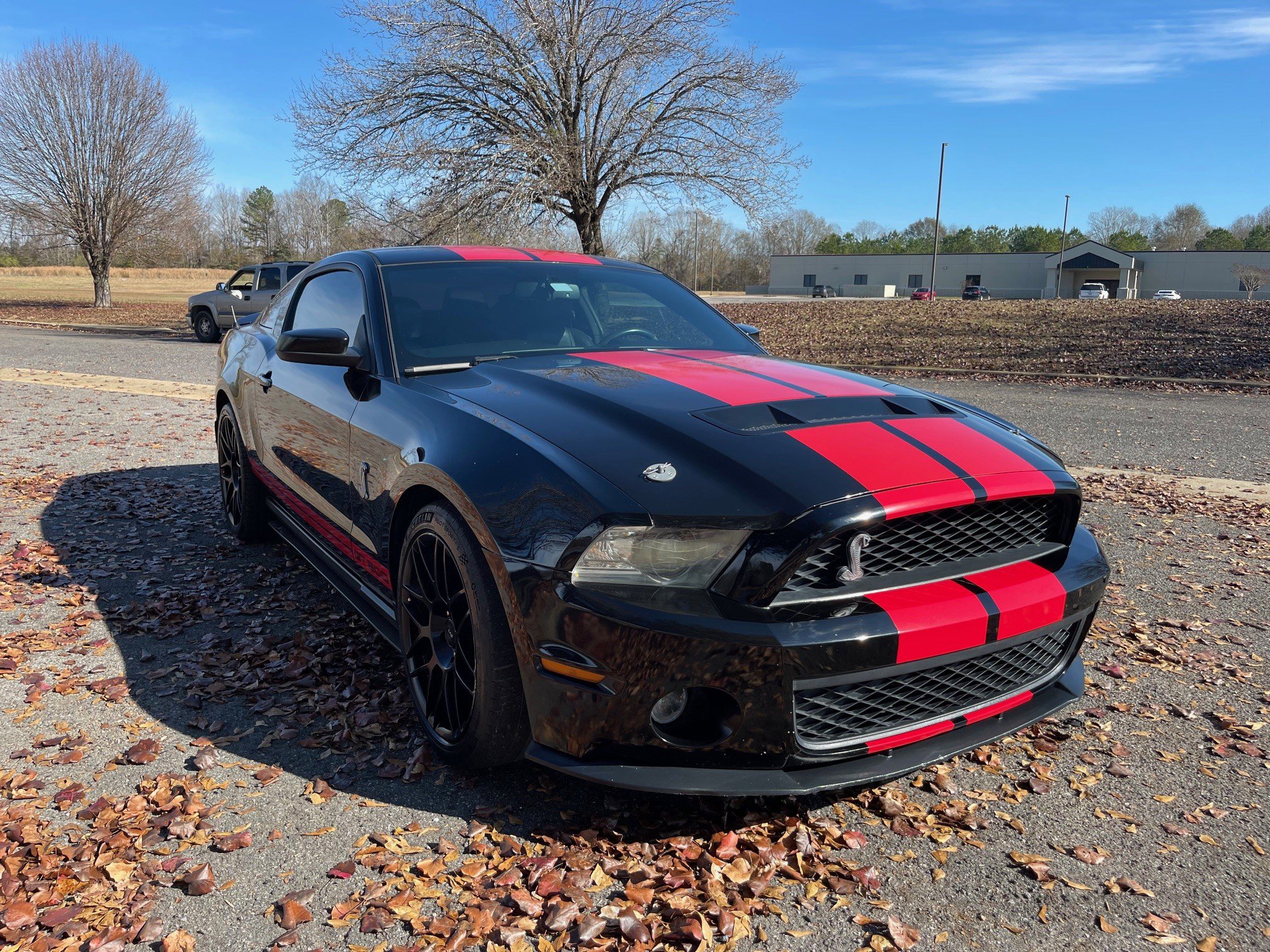 Used 2012 Ford Mustang Shelby GT500 w/ SVT Performance Pkg RWD image 7