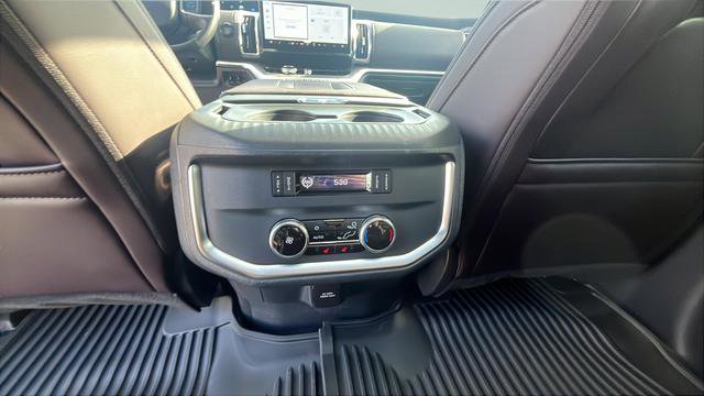 New 2026 Ford Expedition Platinum w/ Platinum Ultimate Package image 24