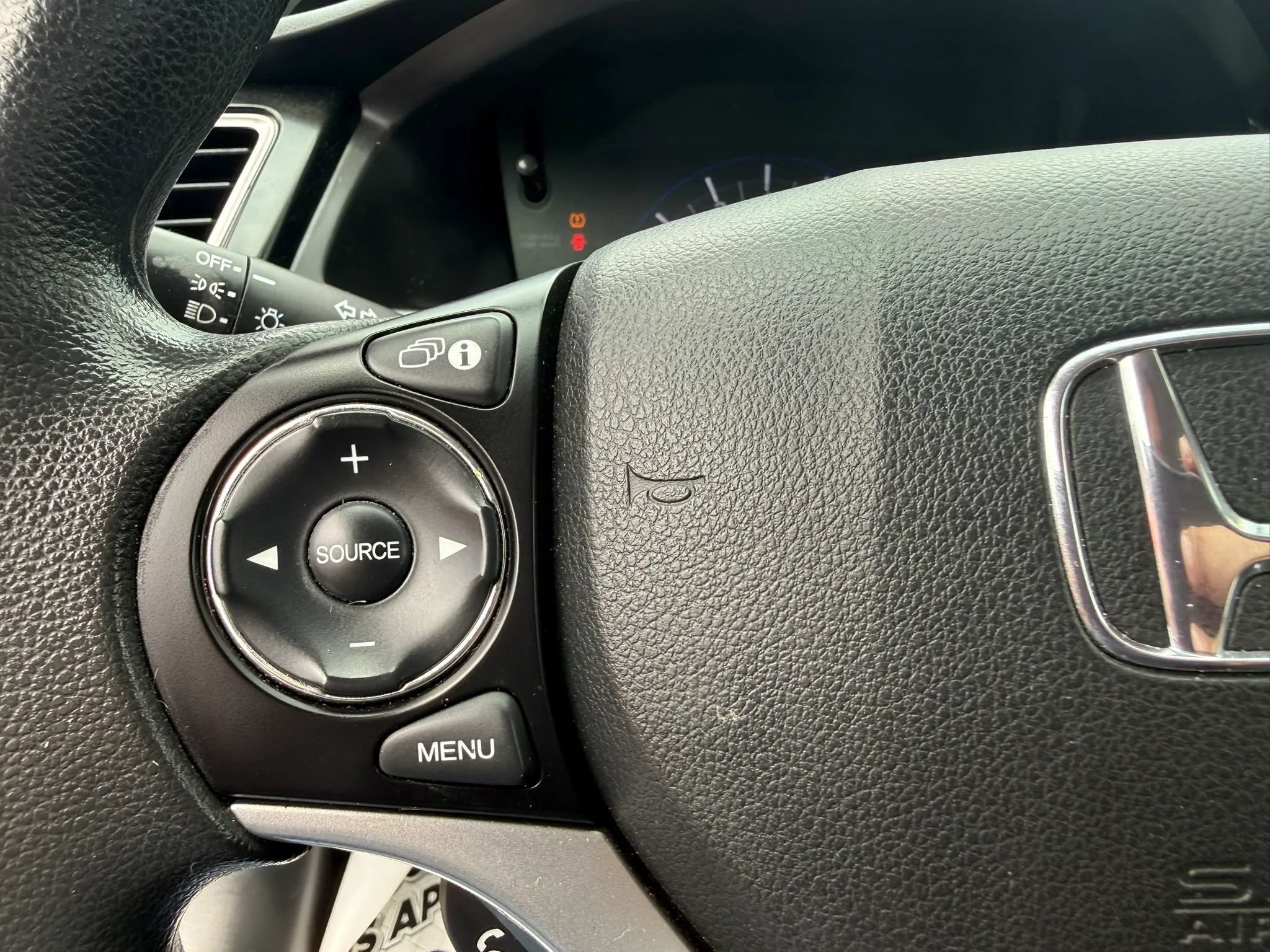 Used 2015 Honda Civic SE image 20