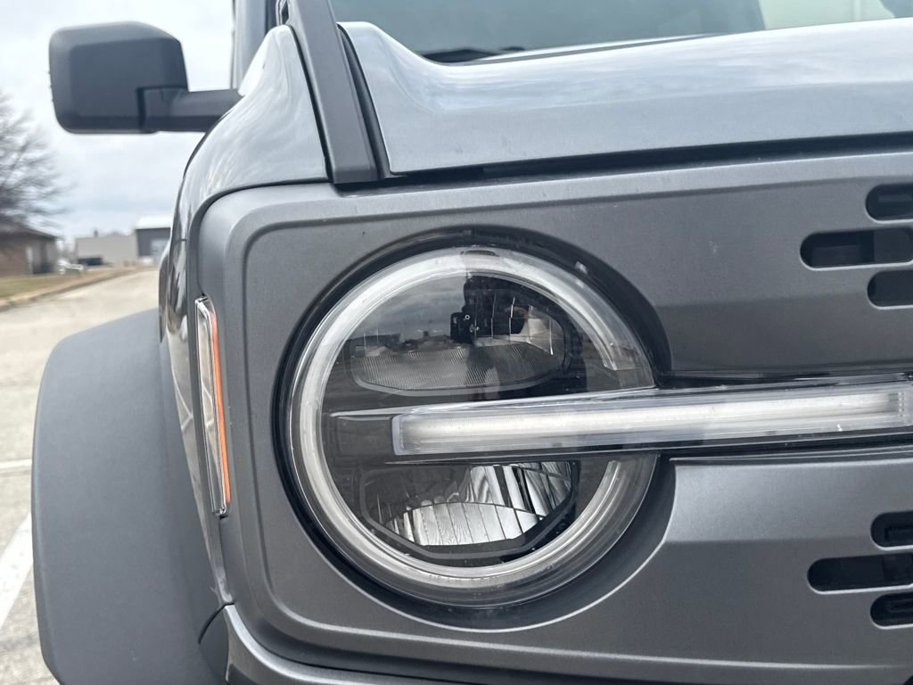 Used 2024 Ford Bronco Badlands image 11