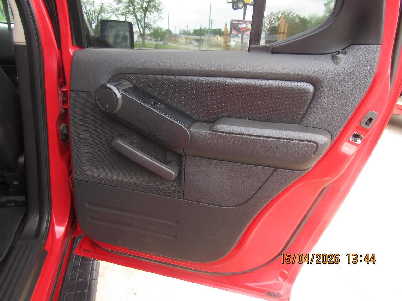 Used 2008 Ford Explorer Sport Trac Limited RWD image 15
