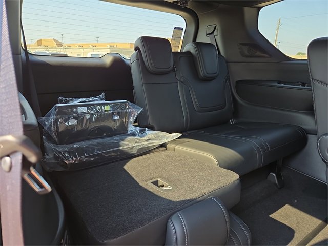 New 2026 Nissan Armada PRO-4X image 38