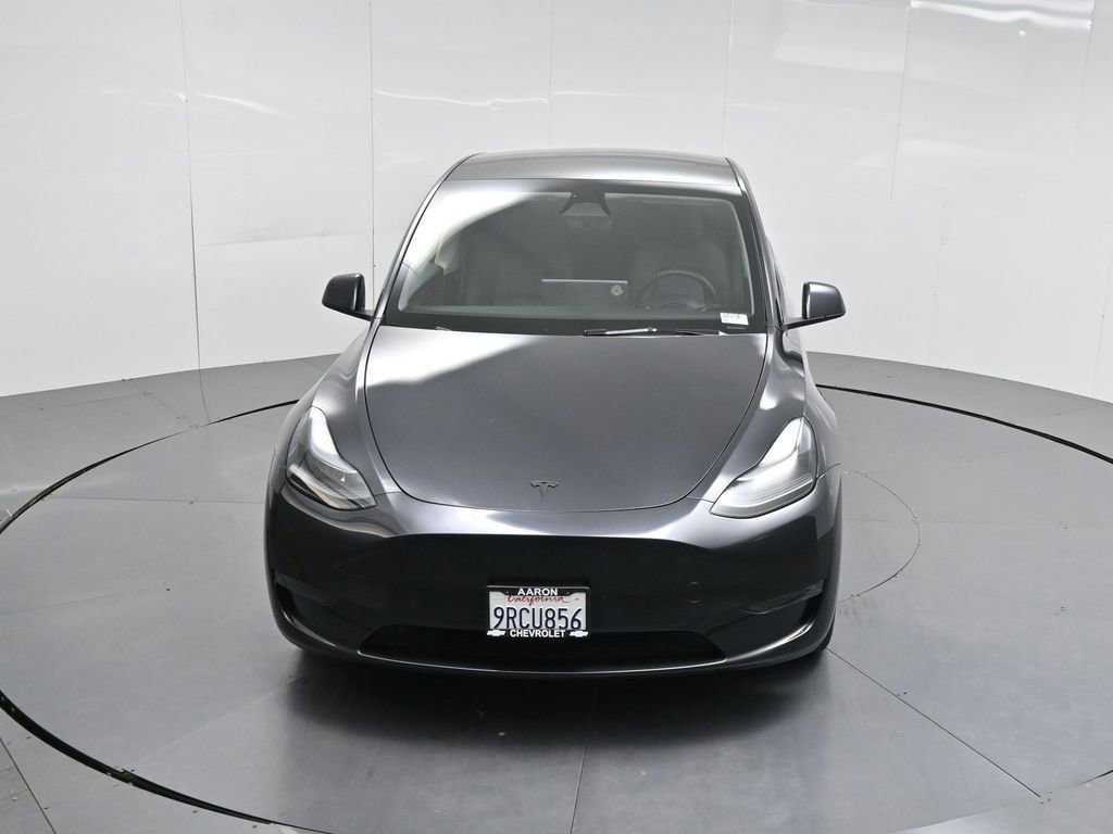 Used 2025 Tesla Model Y Long Range image 61