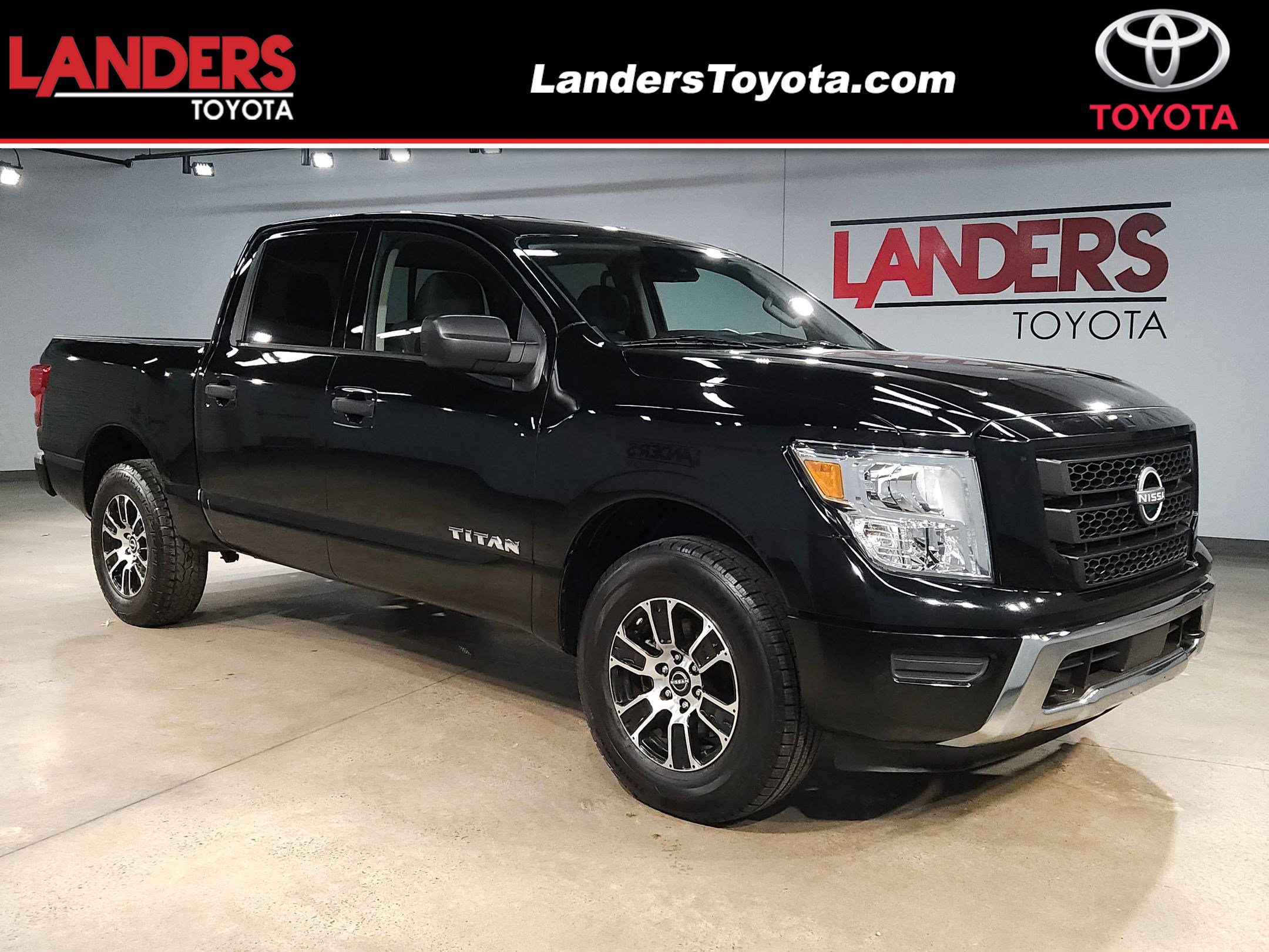 Used 2023 Nissan Titan SV